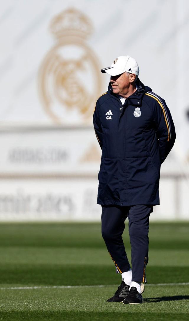 1709306426081026045.jpg 1709306412171.jpg